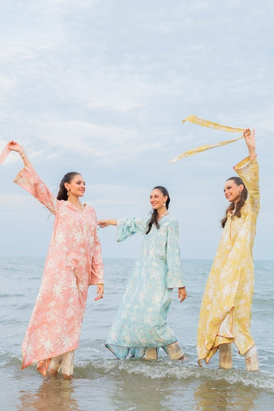 IRIS LUXURY LAWN